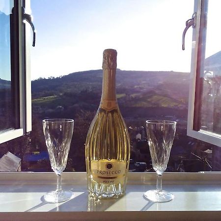 Birds Nest, Romantic Getaway With Stunning Views 매틀록 외부 사진